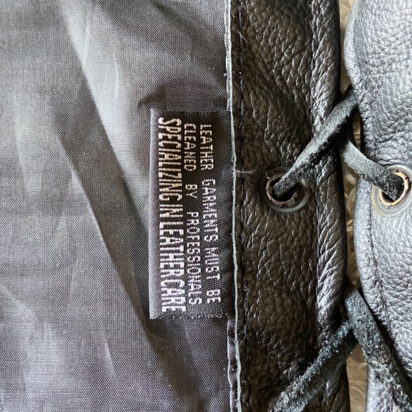 FMC First Classics, XXL, Black Leather Vest - Picture 3 of 4